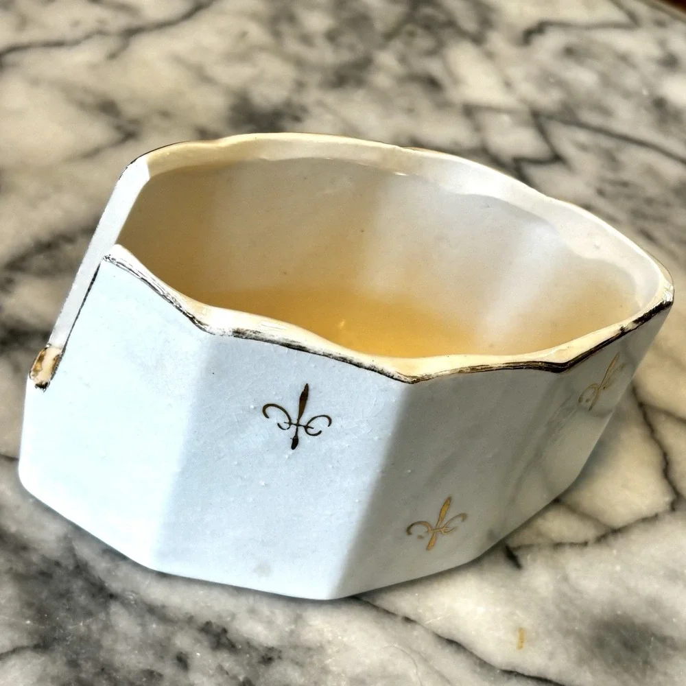 VTG 1950s 50s Ceramic White Gold Fleur de‎ Lis Lys Flatware Caddy Spoon Rest